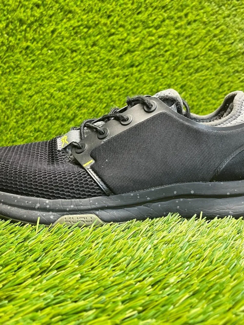 Kuru Atom Mens Size 7 Black Gray Athletic Running Walking Slip On Shoes Sneakers